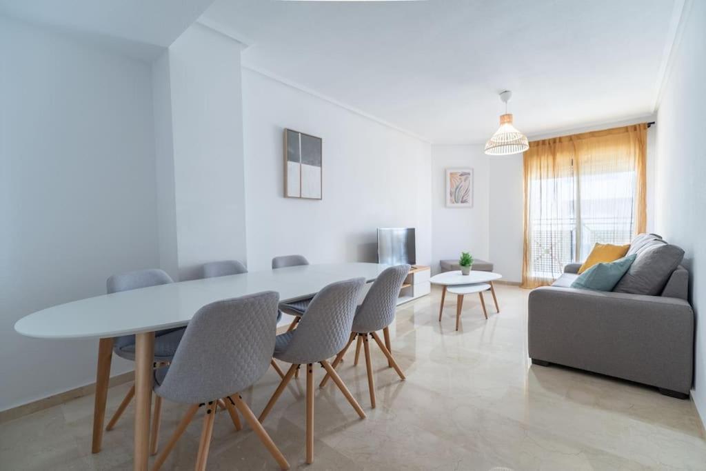 Amplio Apartamento 2 Dormitorios Cerca De La Playa Аликанте Экстерьер фото